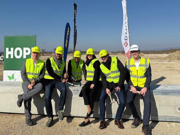 Hopi SK, Metro a Dynamik slávnostne zahájili výstavbu nového logistického centra v Maduniciach