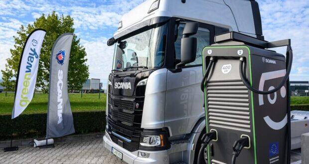 Budúcnosť zelenej logistiky na Slovensku: Nové nabíjacie centrá pre EV nákladné vozidlá v Senci a Žiline