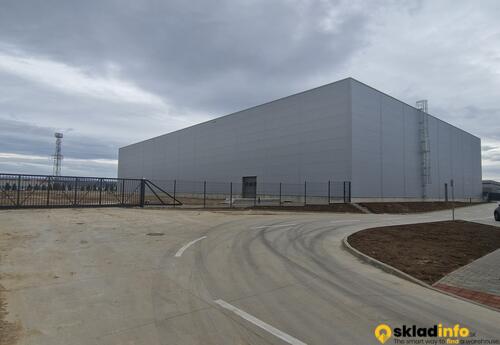 Sklady spoločnosti Sklad na prenájom 2 428 m² - Senec | Industrial park Senec na prenájom