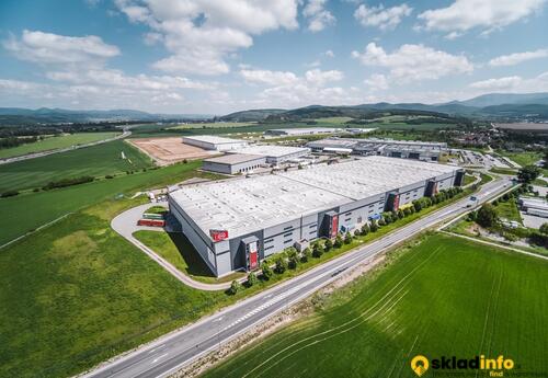 Sklady spoločnosti Sklad na prenájom 10 000 m² - Nové Mesto nad Váhom | Industrial park Nové Mesto nad Váhom na prenájom